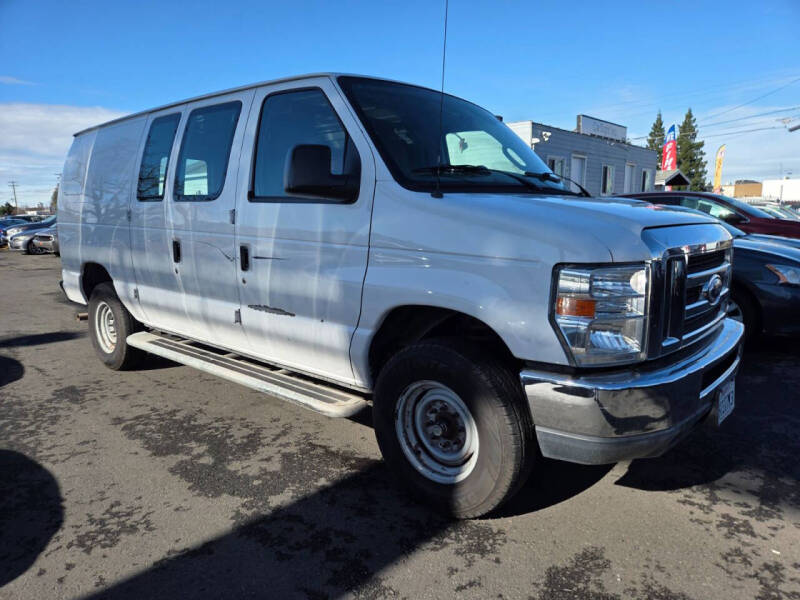 2014 Ford E-Series E-250