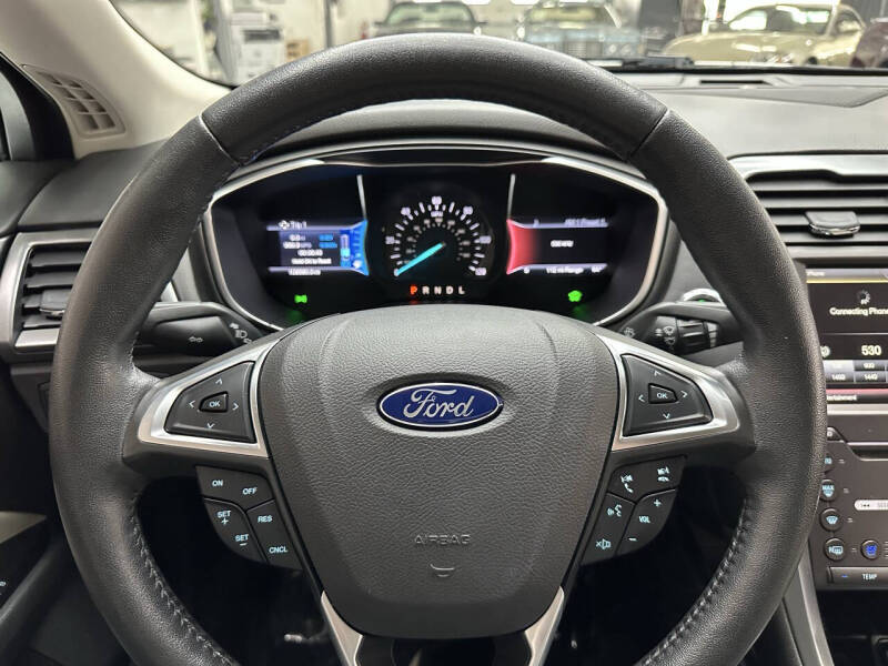 2016 Ford Fusion Energi Titanium