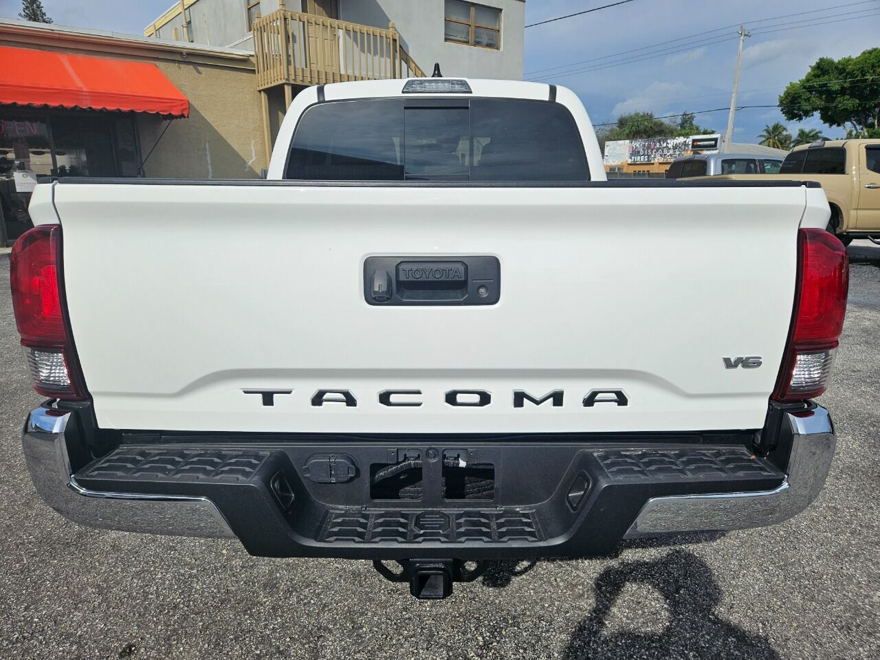 2021 TOYOTA Tacoma Pickup