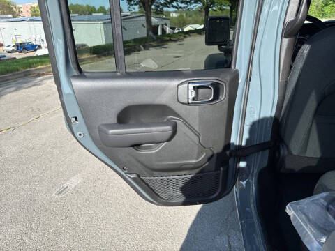 2025 Jeep Wrangler Sport S 4xe