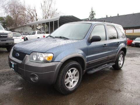 2005 Ford Escape for sale at ALPINE MOTORS in Milwaukie OR