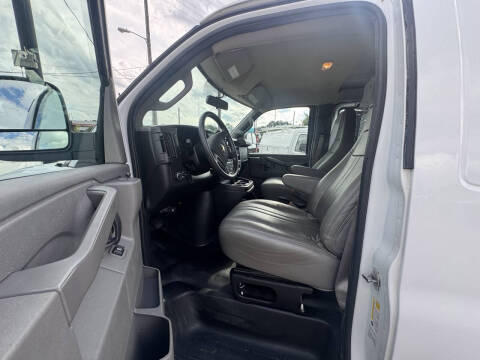 2021 Chevrolet Express 2500