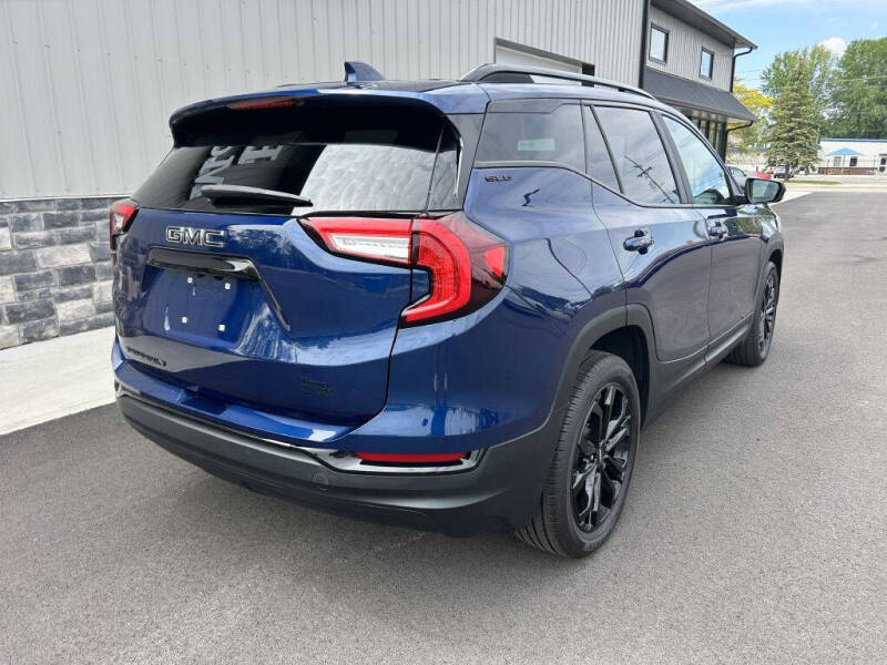 2022 GMC Terrain SLE