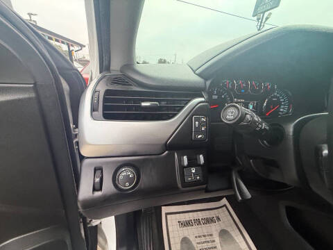 2015 Chevrolet Suburban LT