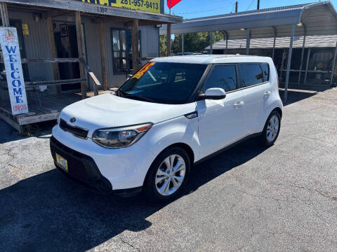 2015 Kia Soul +