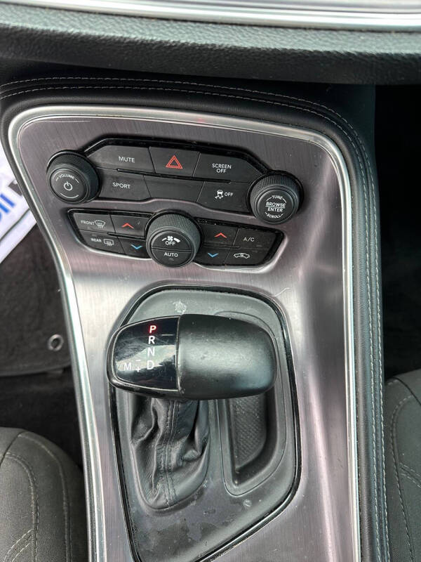 2018 Dodge Challenger SXT