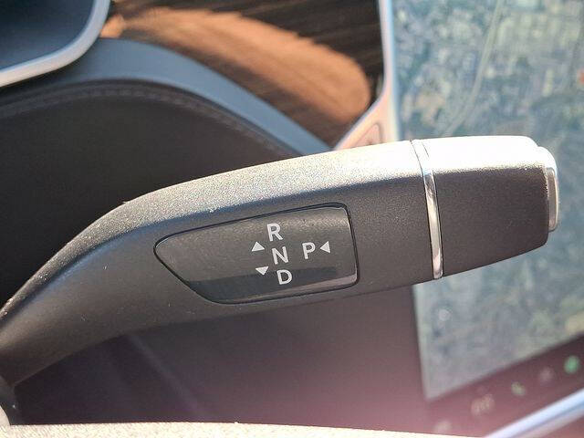 2016 Tesla Model S 70