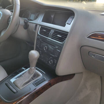 2012 Audi A4 2.0T quattro Premium Plus