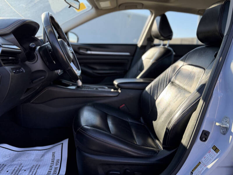 2023 Nissan Altima 2.5 SR