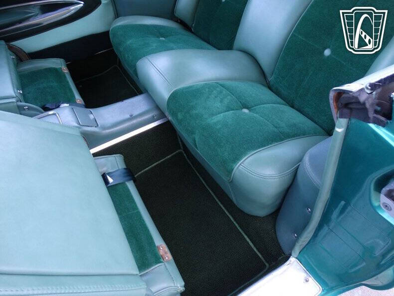 1960 Ford Thunderbird