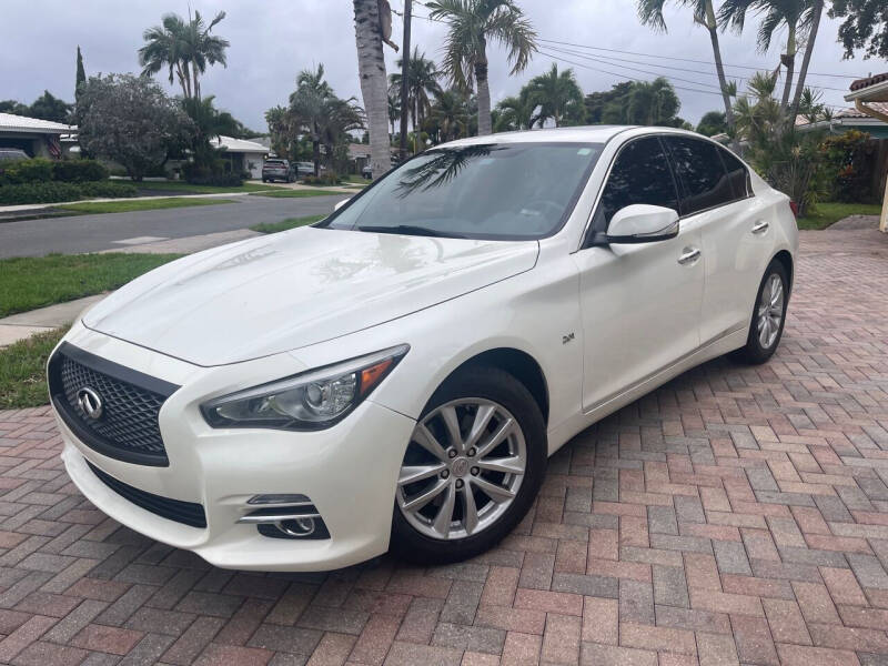 Used 2016 INFINITI Q50 Premium with VIN JN1CV7AR1GM251779 for sale in Pompano Beach, FL