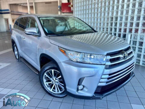 2017 Toyota Highlander for sale at iAuto in Cincinnati OH