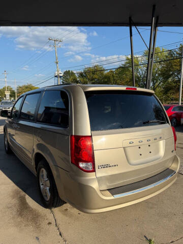 2013 Dodge Grand Caravan SXT