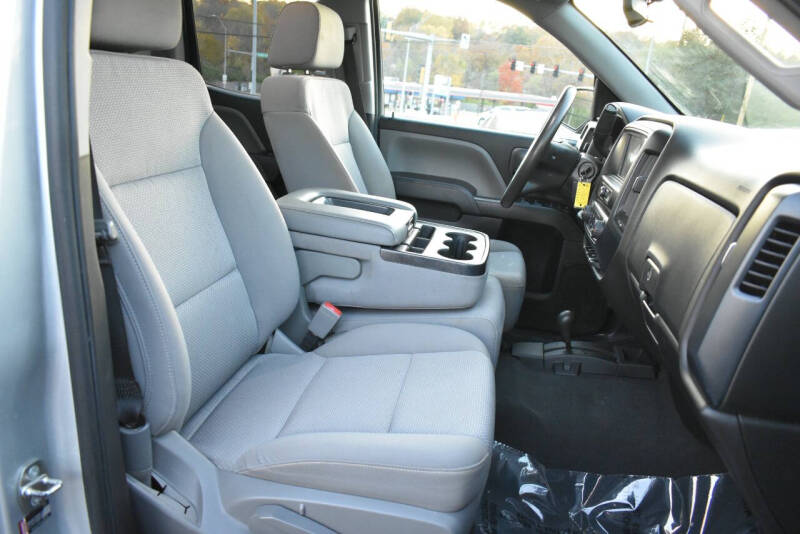 2019 Chevrolet Silverado 1500 LD Custom