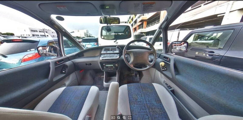 1998 Toyota Estima Factory RHD