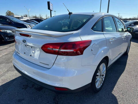 2017 Ford Focus Titanium