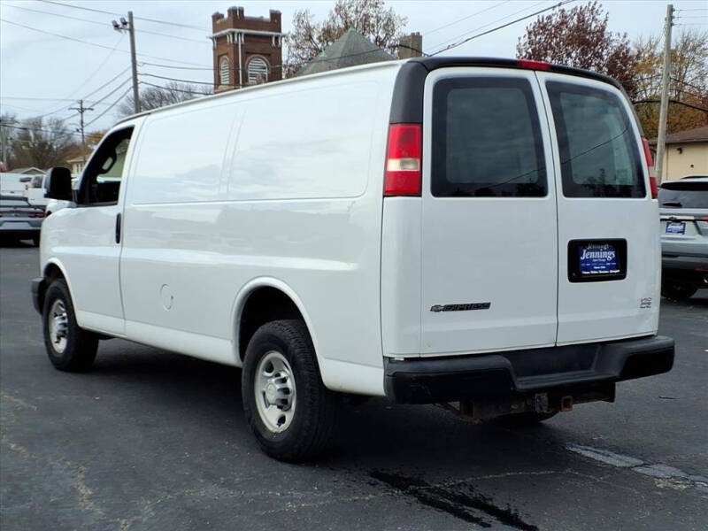 2017 Chevrolet Express 2500