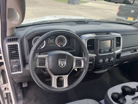 2023 RAM 1500 Classic SLT