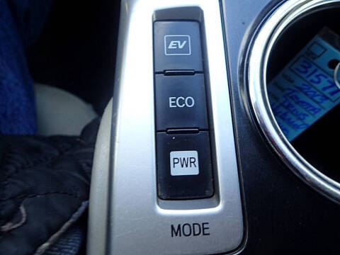 2013 Toyota Prius v