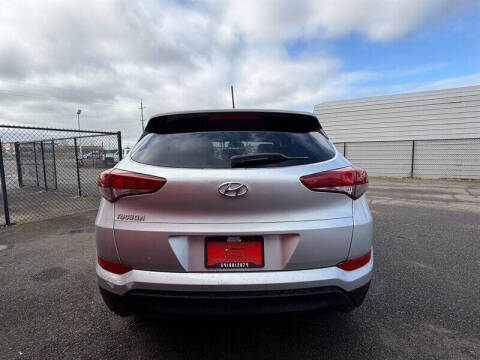 2017 Hyundai Tucson SE