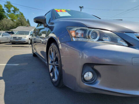 2013 Lexus CT 200h