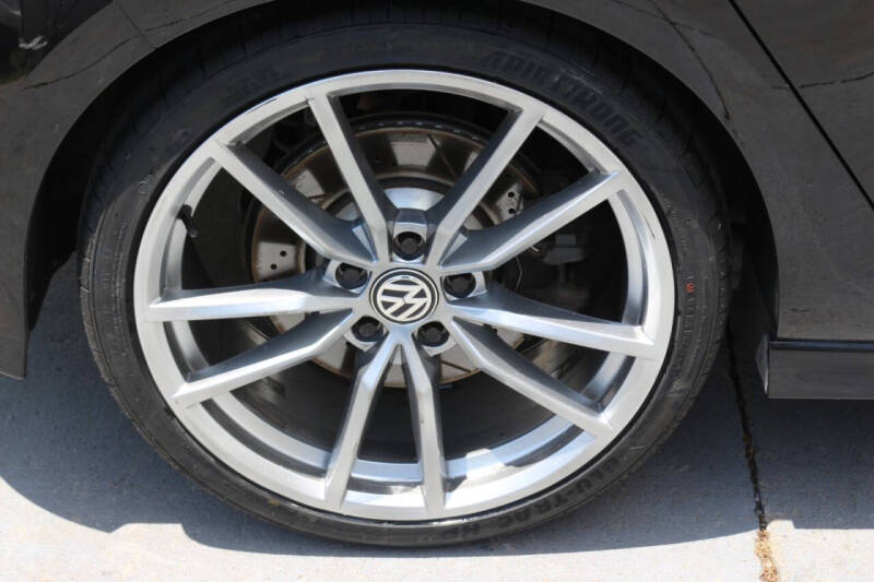 2015 Volkswagen Golf R