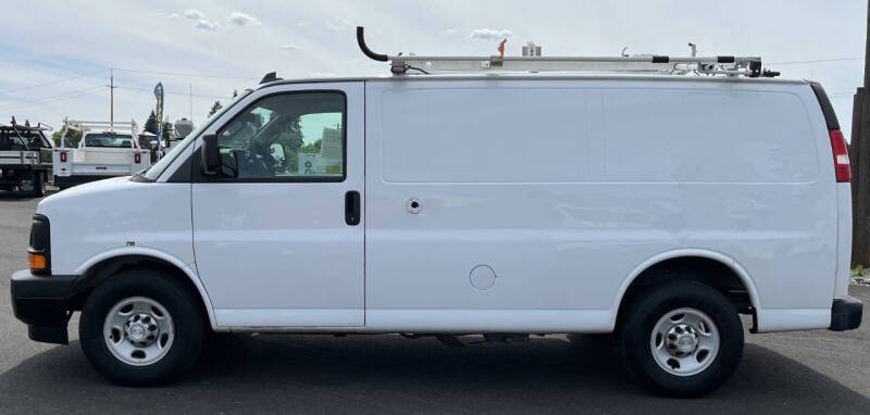 2017 Chevrolet Express 2500