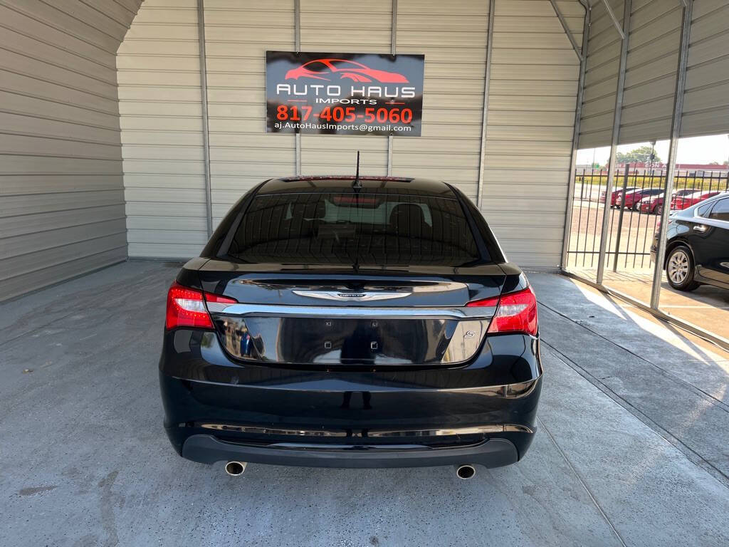 2011 Chrysler 200 for sale at Auto Haus Imports in Grand Prairie, TX