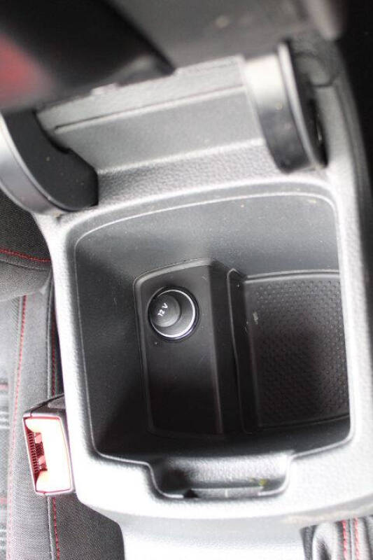 2016 Volkswagen Golf GTI S