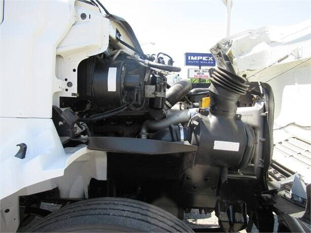 2004 Sterling Acterra