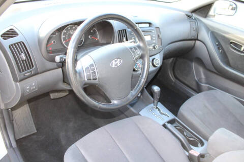 2009 Hyundai Elantra SE