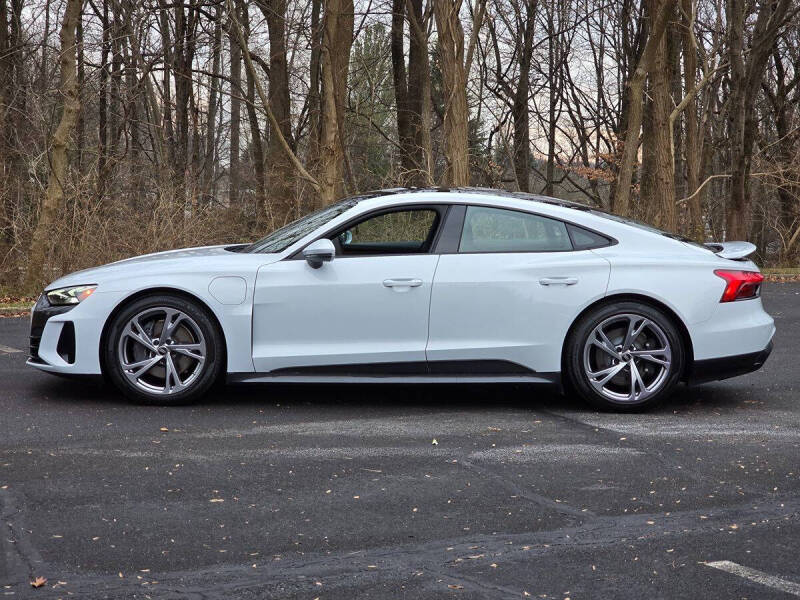 2023 Audi e-tron GT quattro Premium Plus