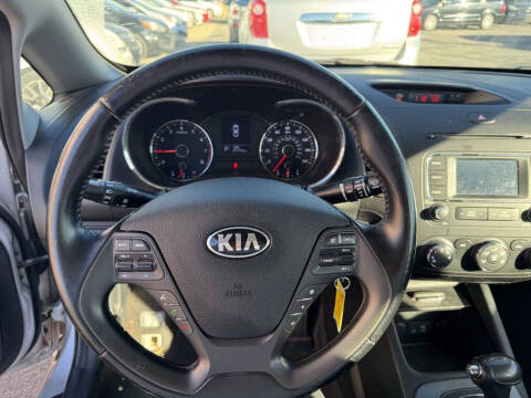 2016 Kia Forte EX