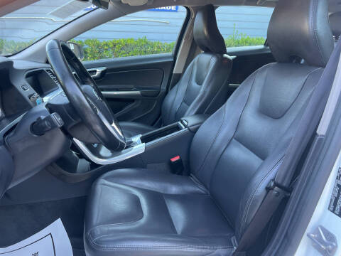 2016 Volvo V60 T5 Premier