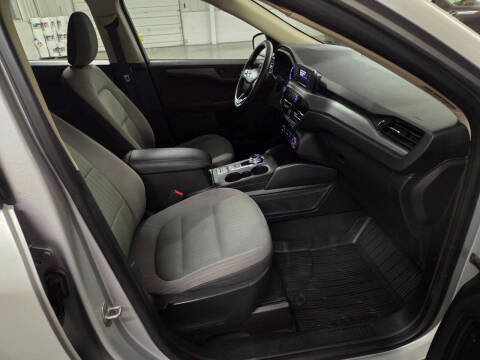 2020 Ford Escape S