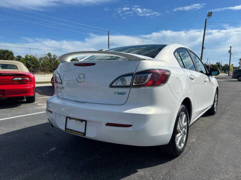 2013 Mazda MAZDA3 i Touring