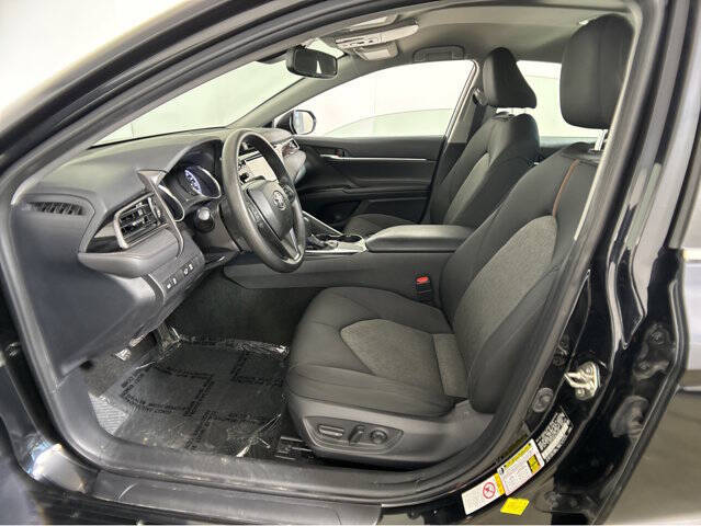 Used 2019 Toyota Camry LE with VIN 4T1B11HK1KU187693 for sale in Madison, WI