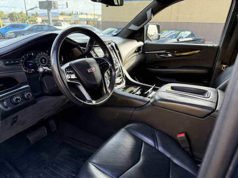 2020 Cadillac Escalade ESV Platinum