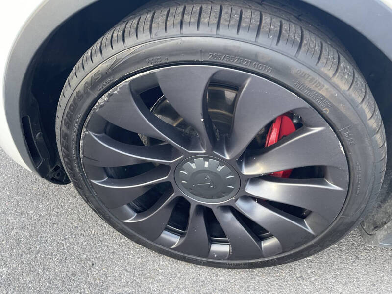 2020 Tesla Model Y Performance