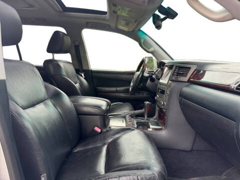 2011 Lexus LX 570