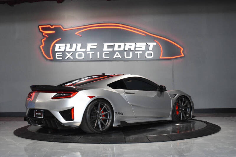 2017 Acura NSX SH-AWD Sport Hybrid