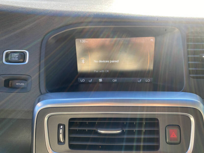 2015 Volvo V60 T5 Premier