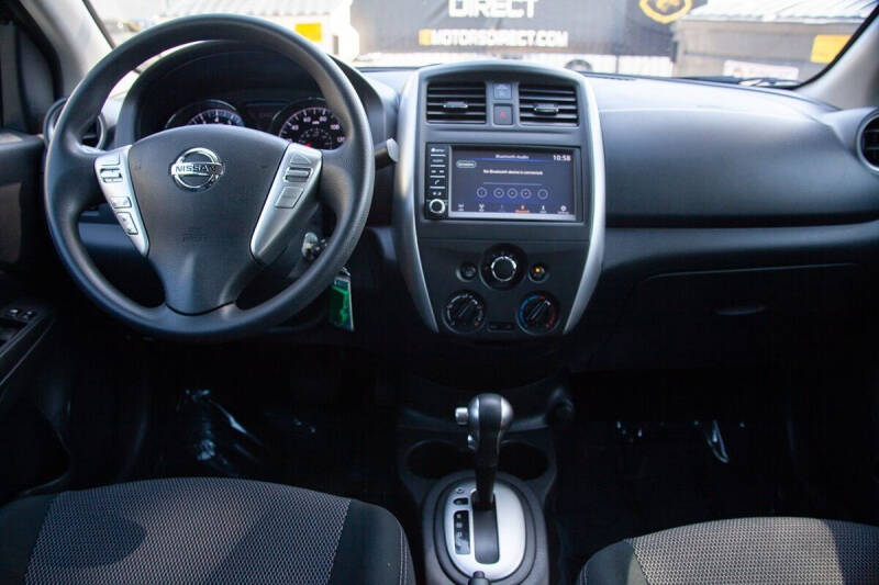 2019 Nissan Versa SV