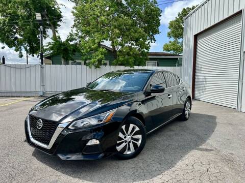 2021 Nissan Altima for sale at Auto Selection Inc. in Houston TX