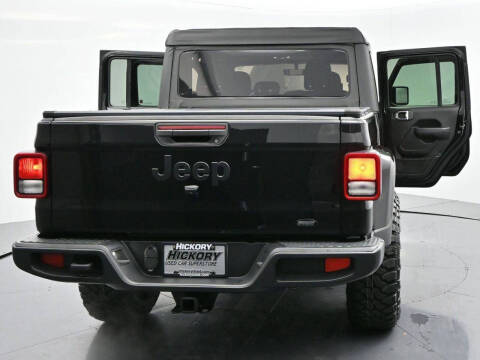 2021 Jeep Gladiator Willys