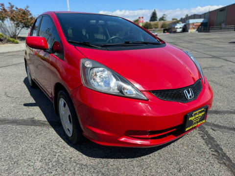 2013 Honda Fit for sale at Bright Star Motors in Tacoma WA