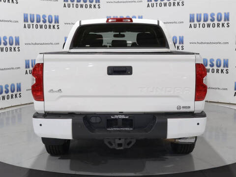 2017 Toyota Tundra SR5