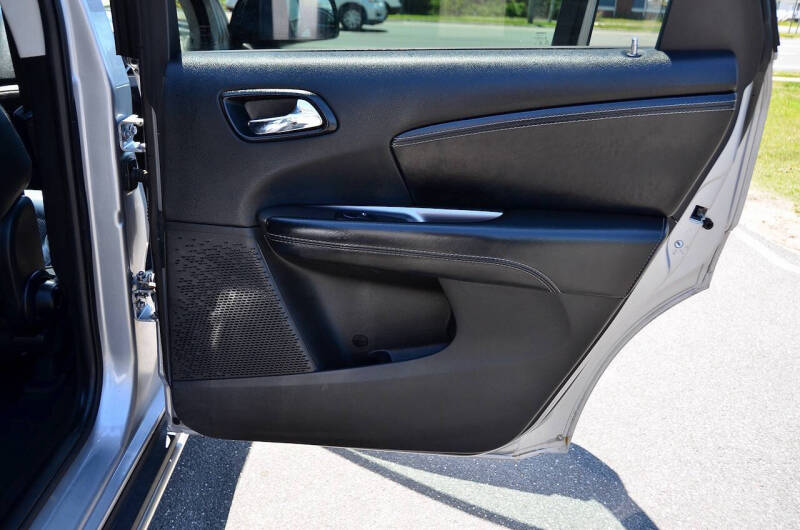 2017 Dodge Journey Crossroad