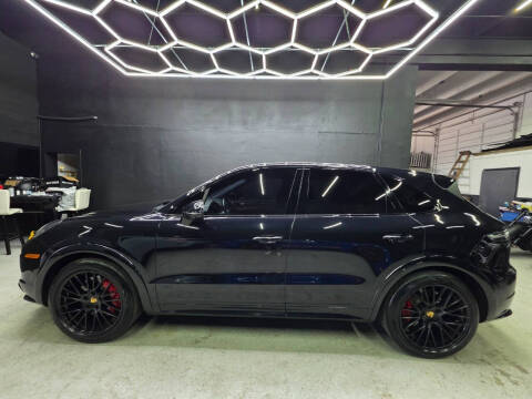 2021 Porsche Cayenne GTS
