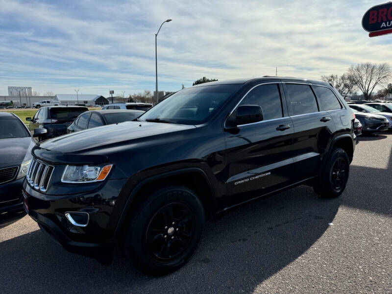 2014 Jeep Grand Cherokee Laredo photo 5